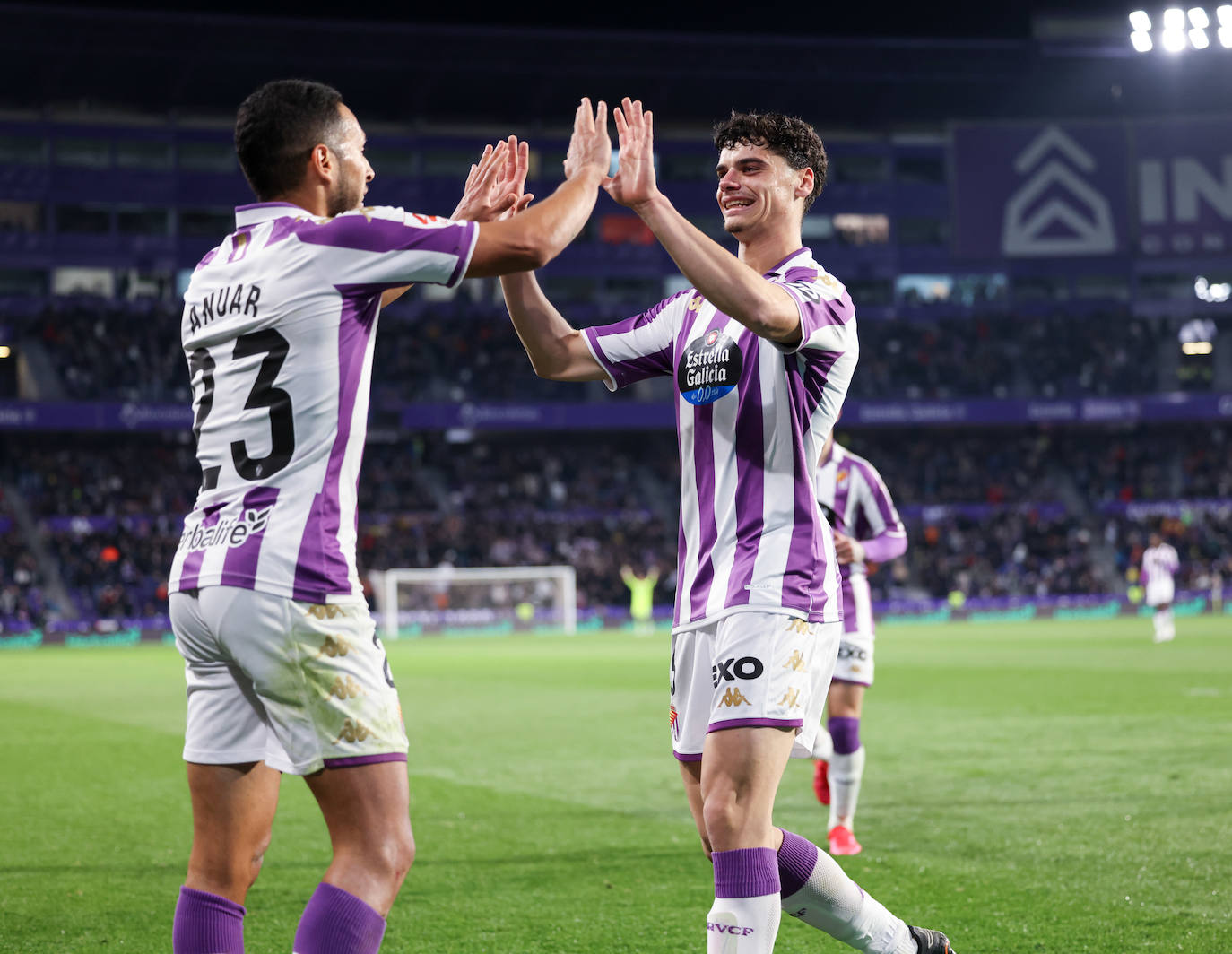 La victoria del Real Valladolid sobre el Racing de Santander, en imágenes