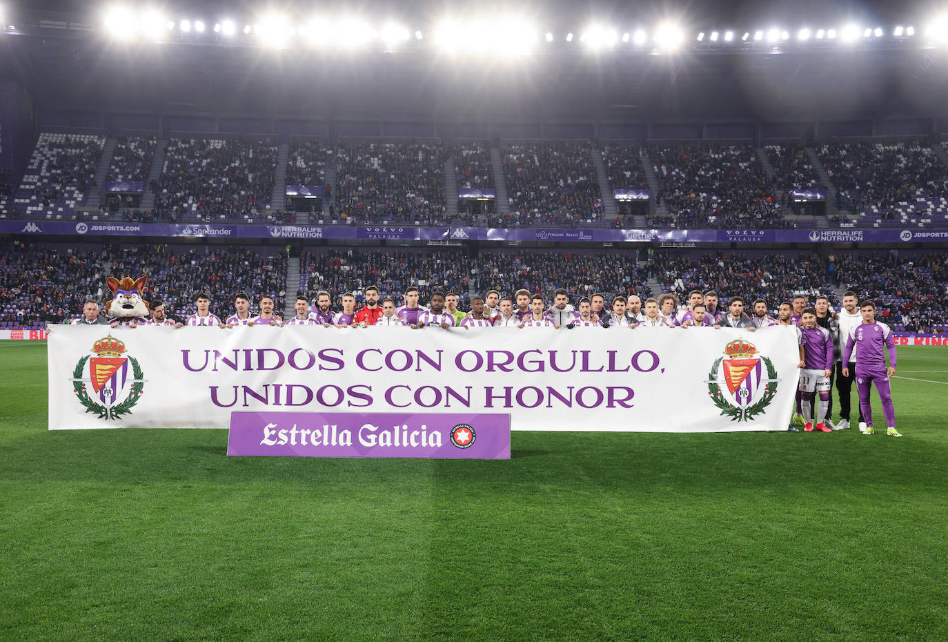 La victoria del Real Valladolid sobre el Racing de Santander, en imágenes