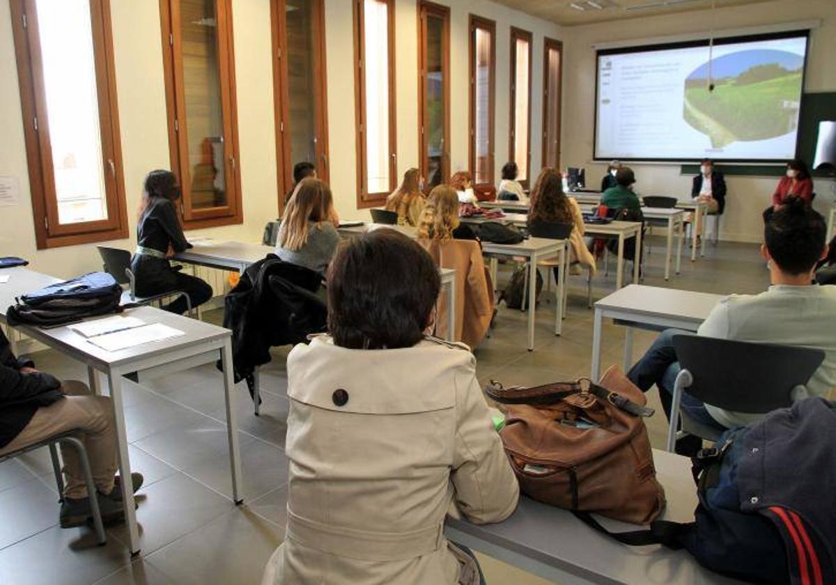 La UVA abre el plazo de preinscripción para sus másteres del próximo curso