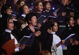 Parte de las integrantes del coro, este sábado.