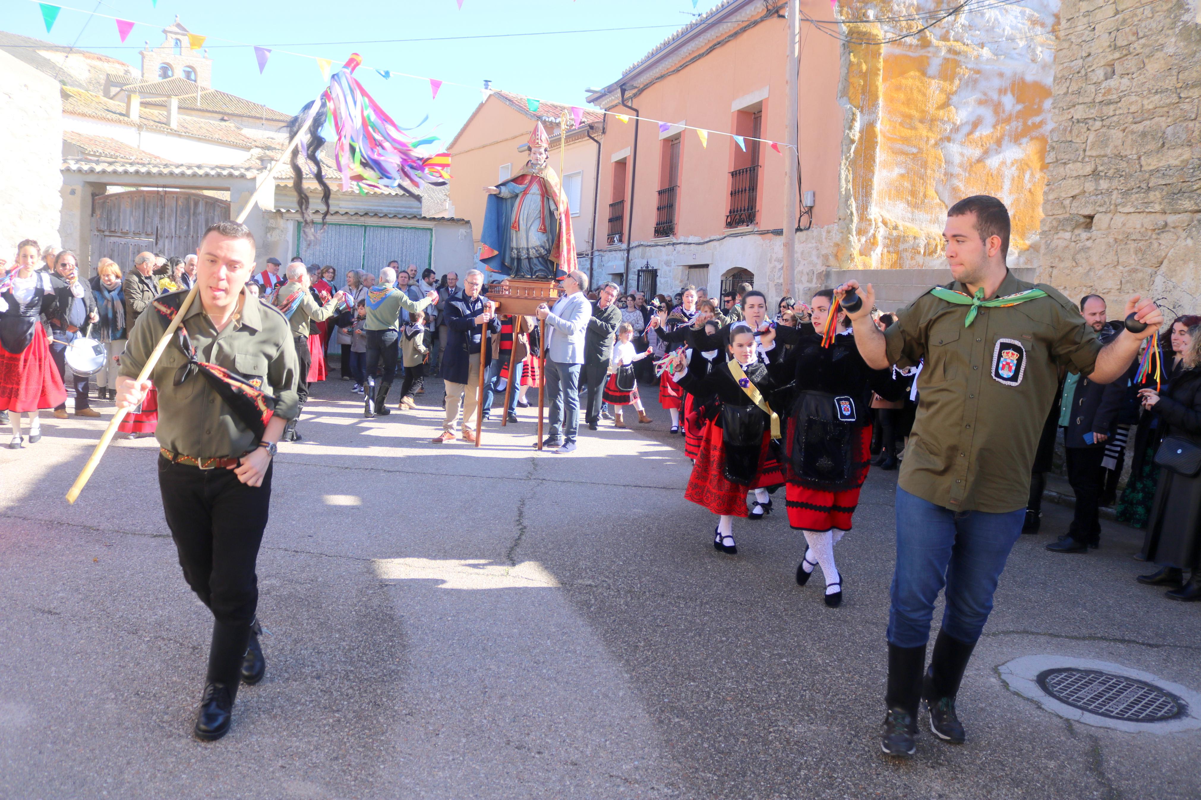 Hornillos de Cerrato se rinde a San Blas