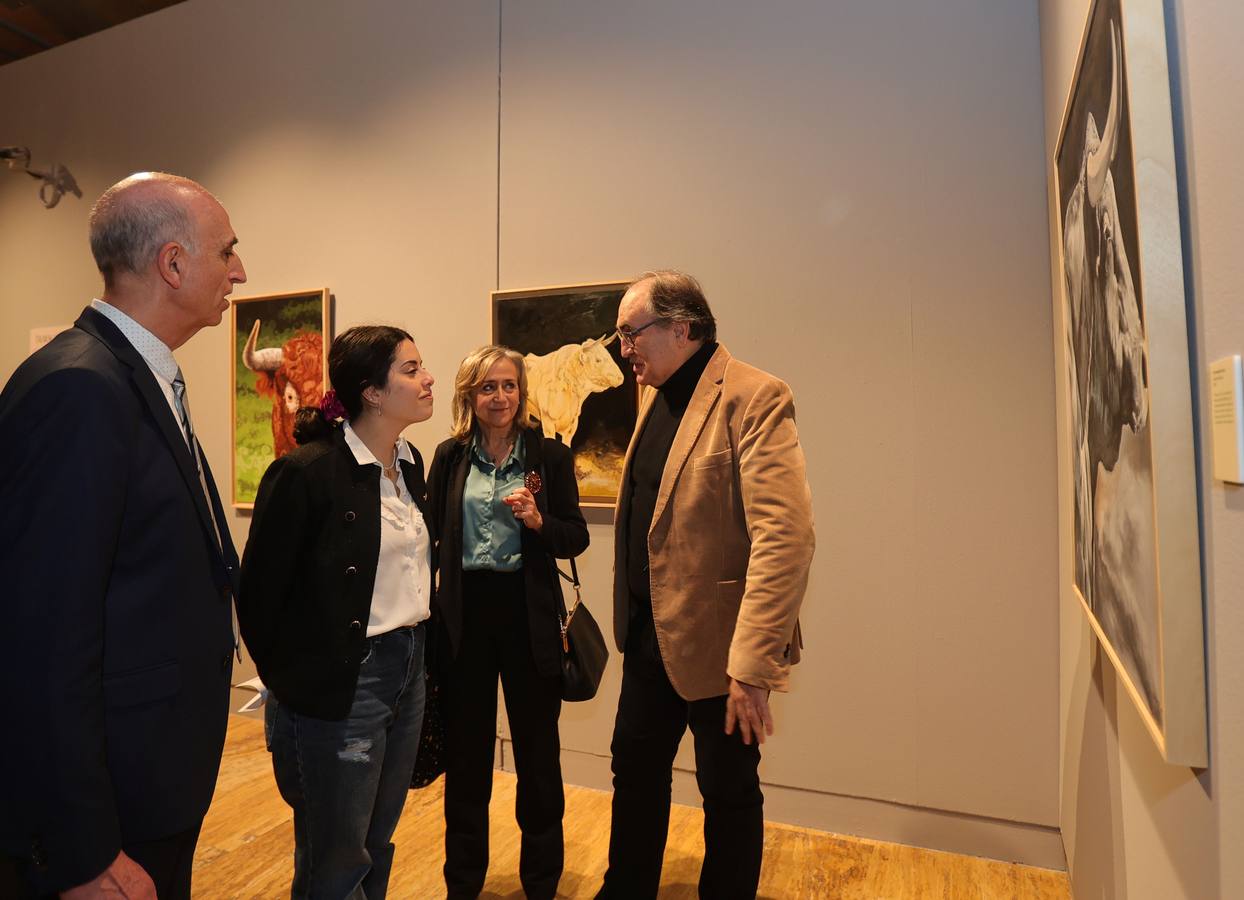 Inauguración de la exposición &#039;Taurokathapsia&#039;en el Centro Cultural