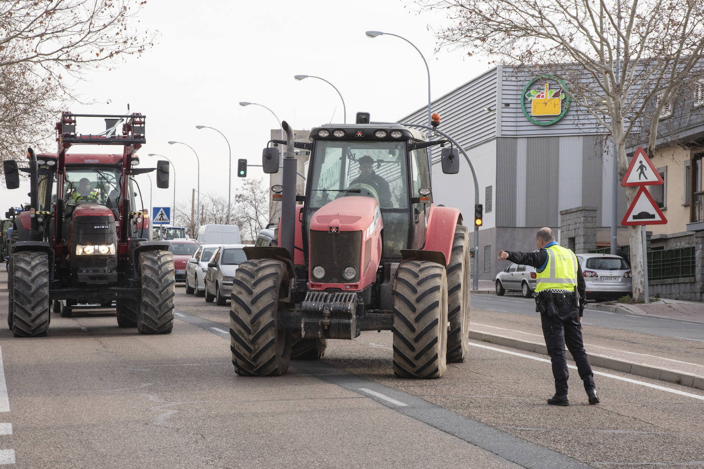 La tractorada por el centro de Segovia, en imágenes