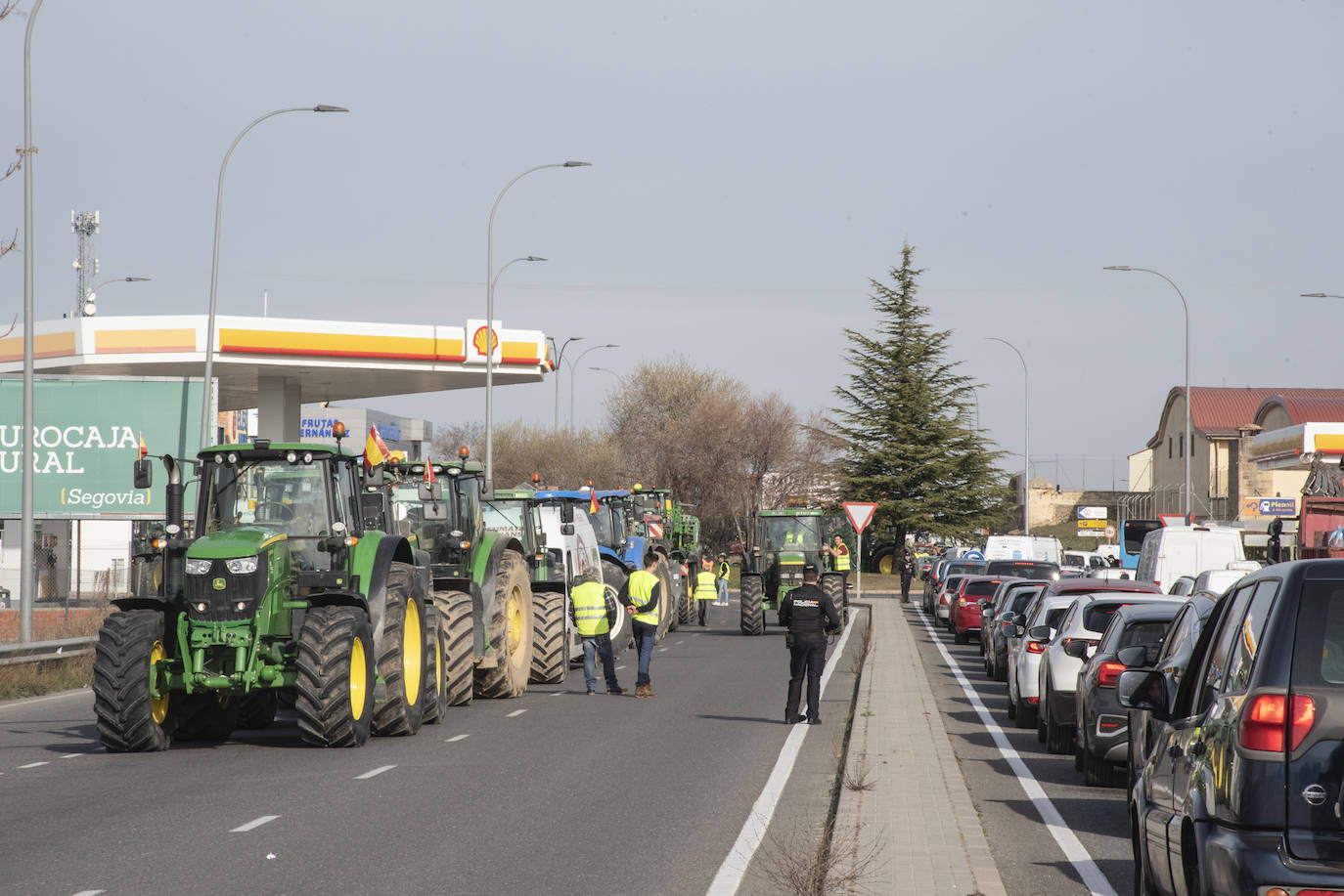 La tractorada por el centro de Segovia, en imágenes