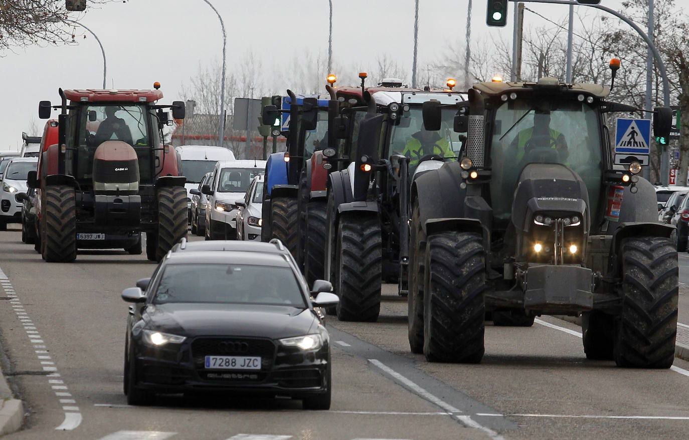 Las protestas de los agricultores segovianos, en imágenes