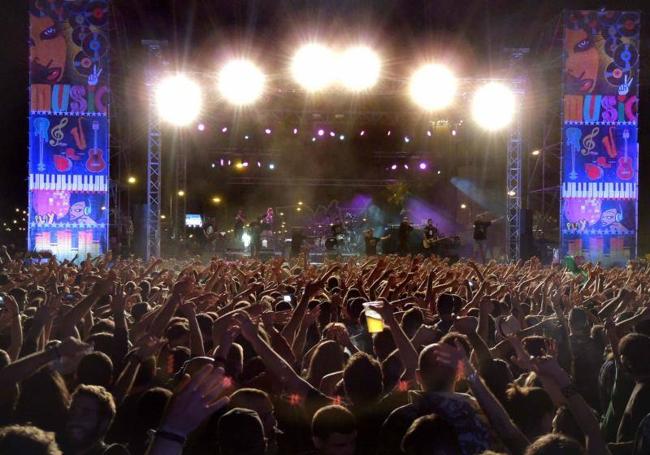 El público en uno de los conciertos de La Raíz