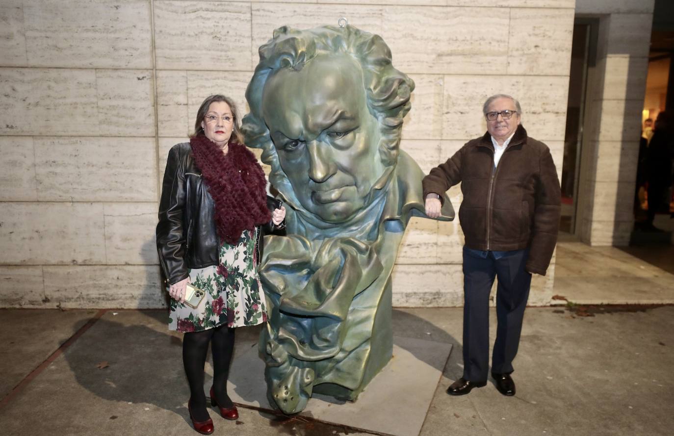 Ana Isabel Jiménez y Carlos Puente, presidente de la Asociación de Vecinos Huerta del Rey.