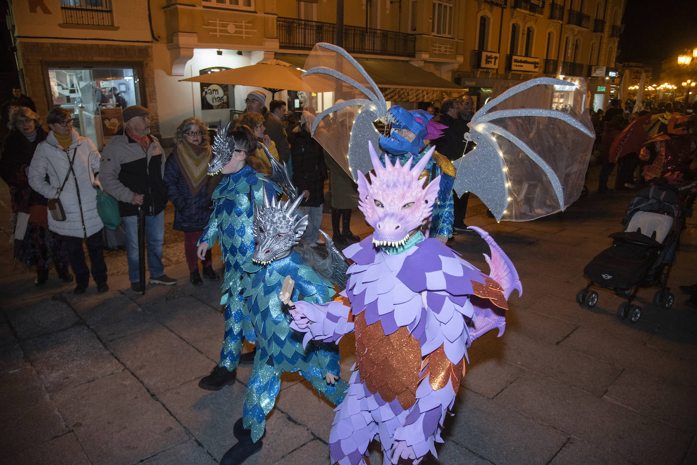 El Carnaval gana al frío segoviano