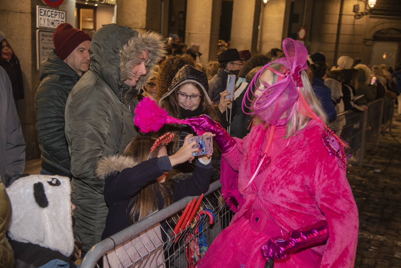 El Carnaval gana al frío segoviano