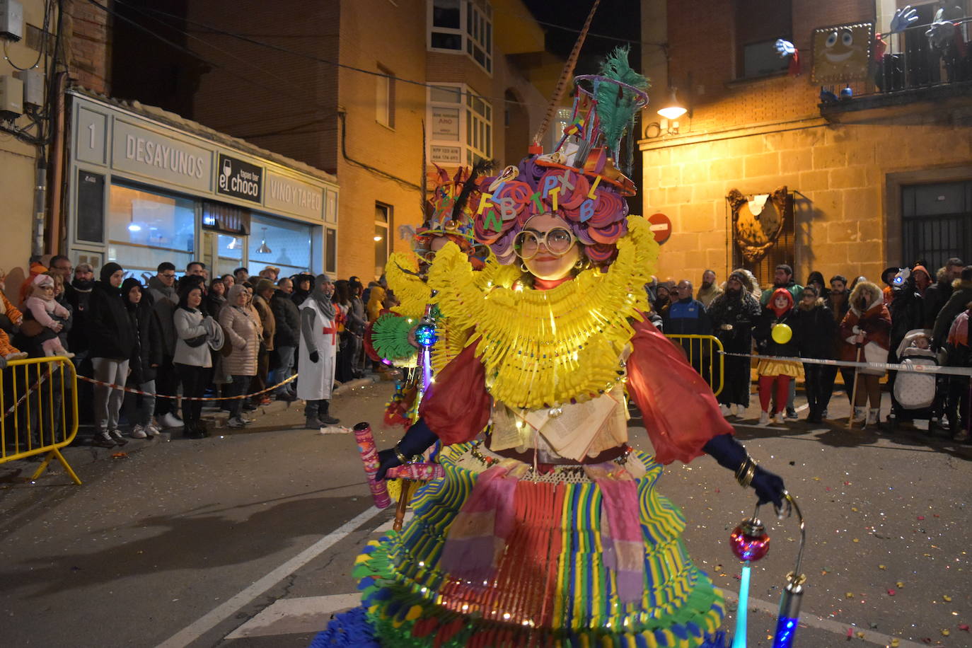 El Carnaval de la Galleta luce en el gran desfile