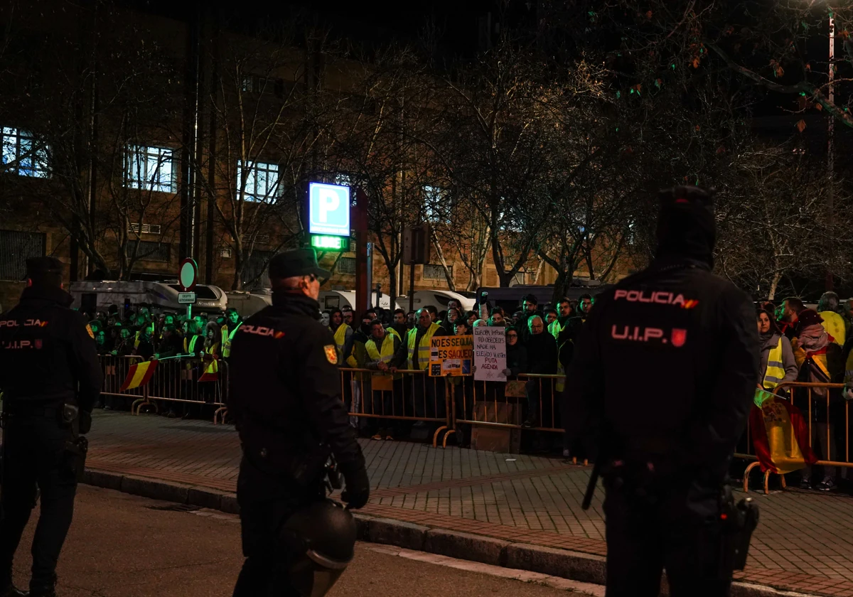 Valladolid: Los agricultores claman contra la cultura en los Goya: «No  habéis hecho una película buena desde Torrente» | El Norte de Castilla