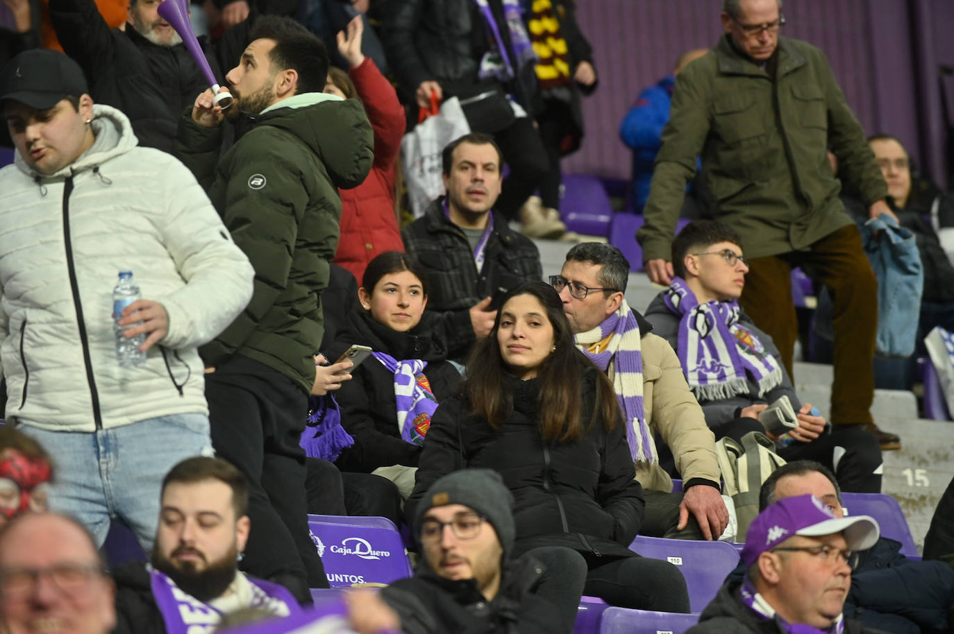 Búscate en la grada del Estadio José Zorrilla (2 de 4)