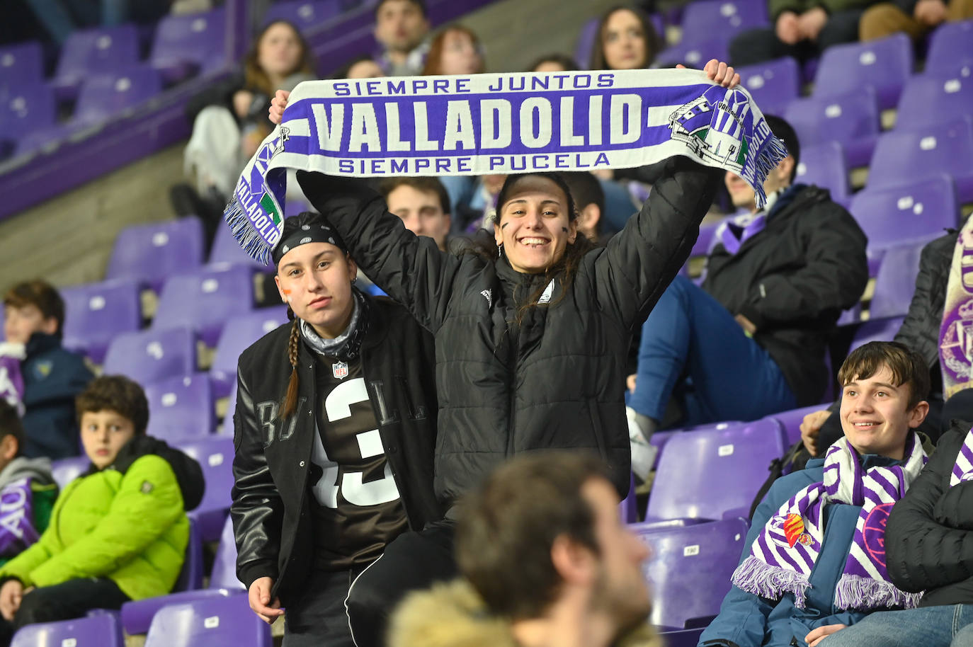 Búscate en la grada del Estadio José Zorrilla (2 de 4)