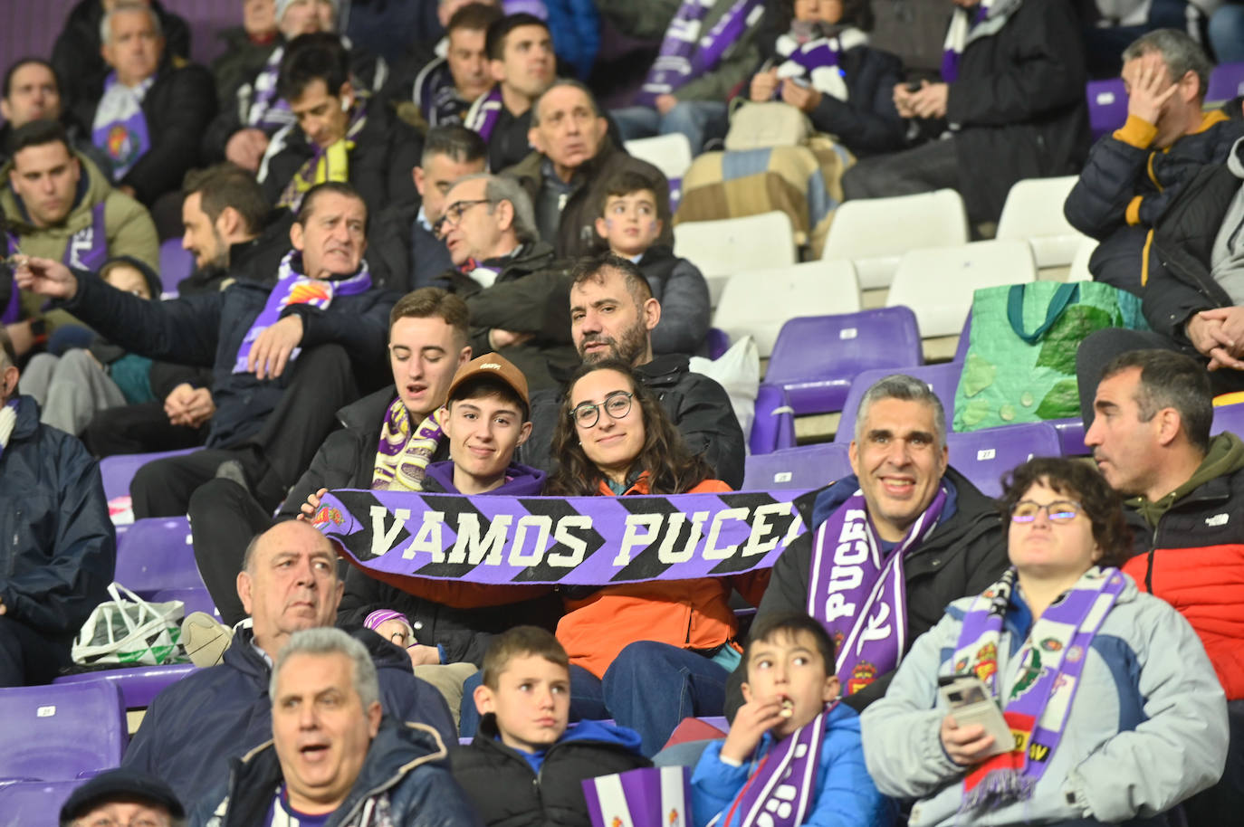 Búscate en la grada del Estadio José Zorrilla (3 de 4)