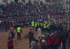 Un grupo de ganaderos se manifiesta en el Carnaval de Ciudad Rodrigo