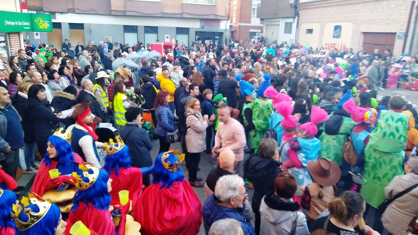 Las imágenes de la fiesta de la Piñata en Pedrajas de San Esteban