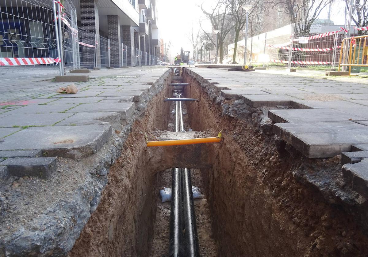 Las obras de la red de calor en Parquesol, en imágenes