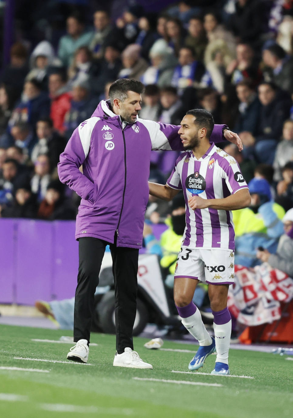 Las imágenes del partido entre el Real Valladolid y el Real Oviedo