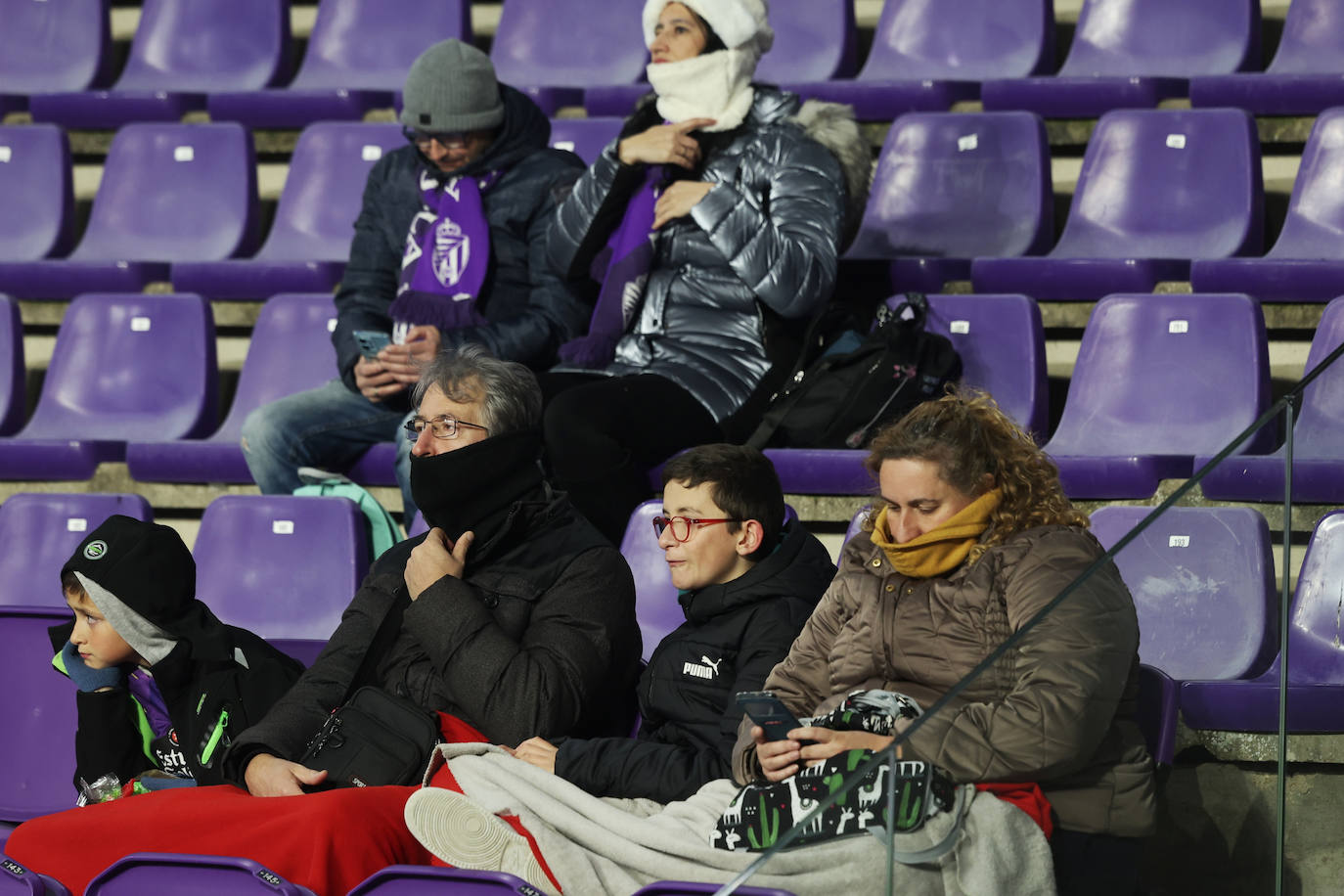 Las imágenes del partido entre el Real Valladolid y el Real Oviedo