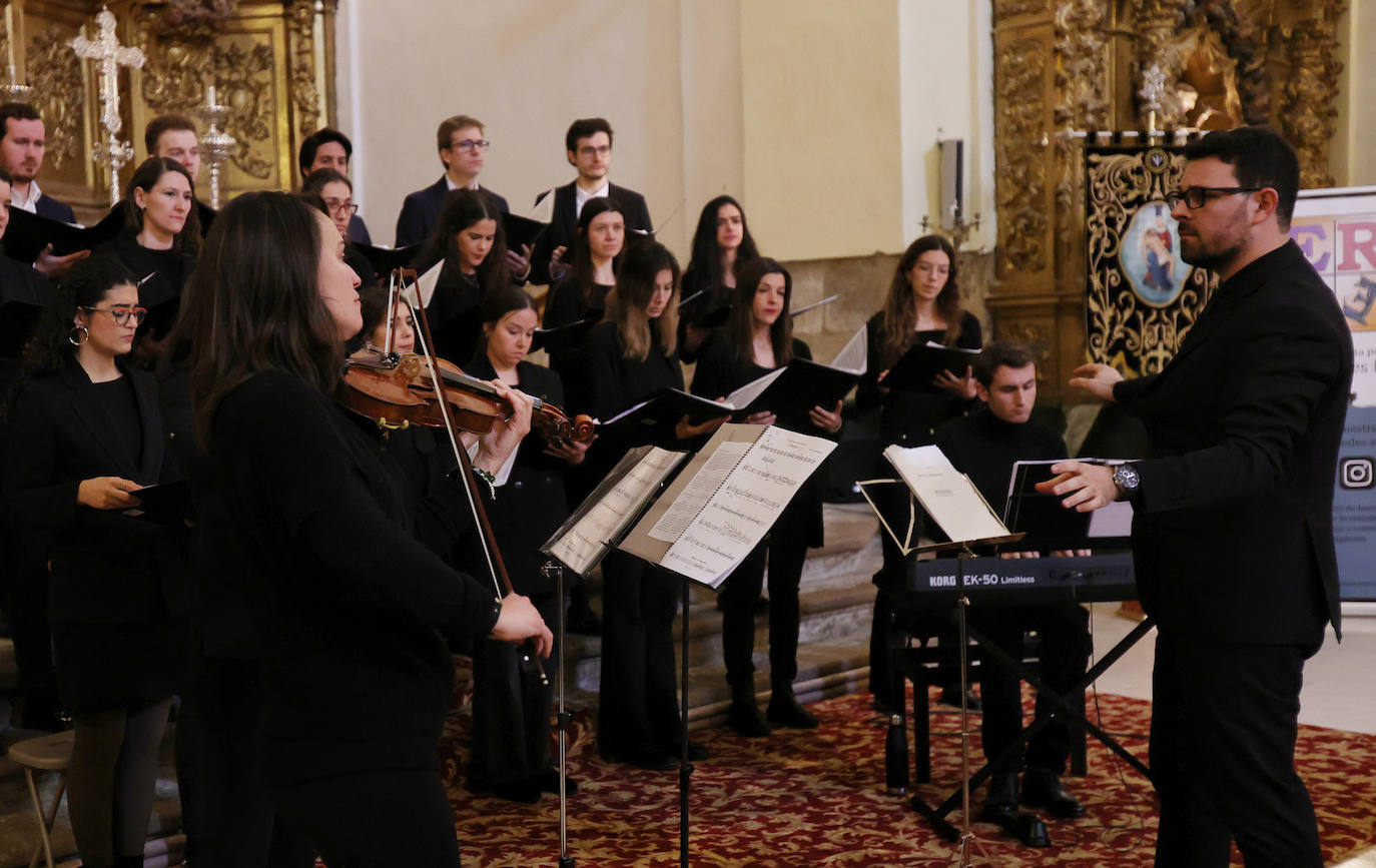El palentino Leanizbarrutia trae con éxito su réquiem a casa