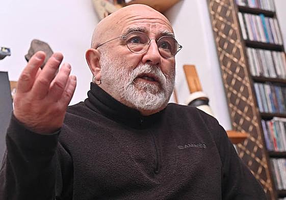 Manuel Sierra, en su estudio.