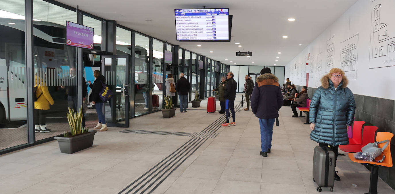 Mañueco inaugura la nueva estación de autobuses de Palencia