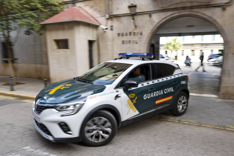 Coche de la Guardia Civil en una imagen de archivo.