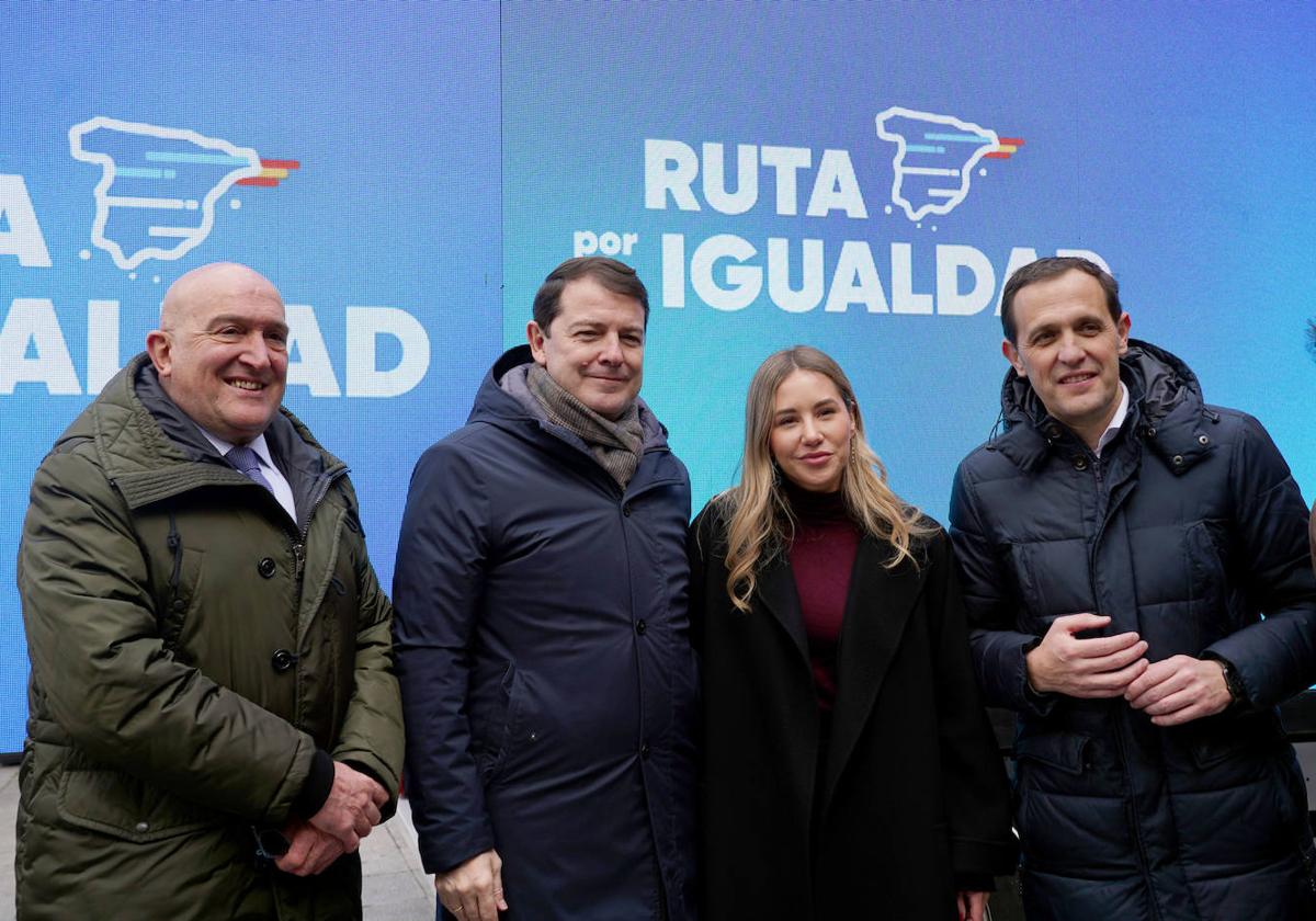 Jesús Julio Carnero, Alfonso Fernández Mañueco, Noelia Núñez y Conrado Íscar, en el acto de Valladolid.