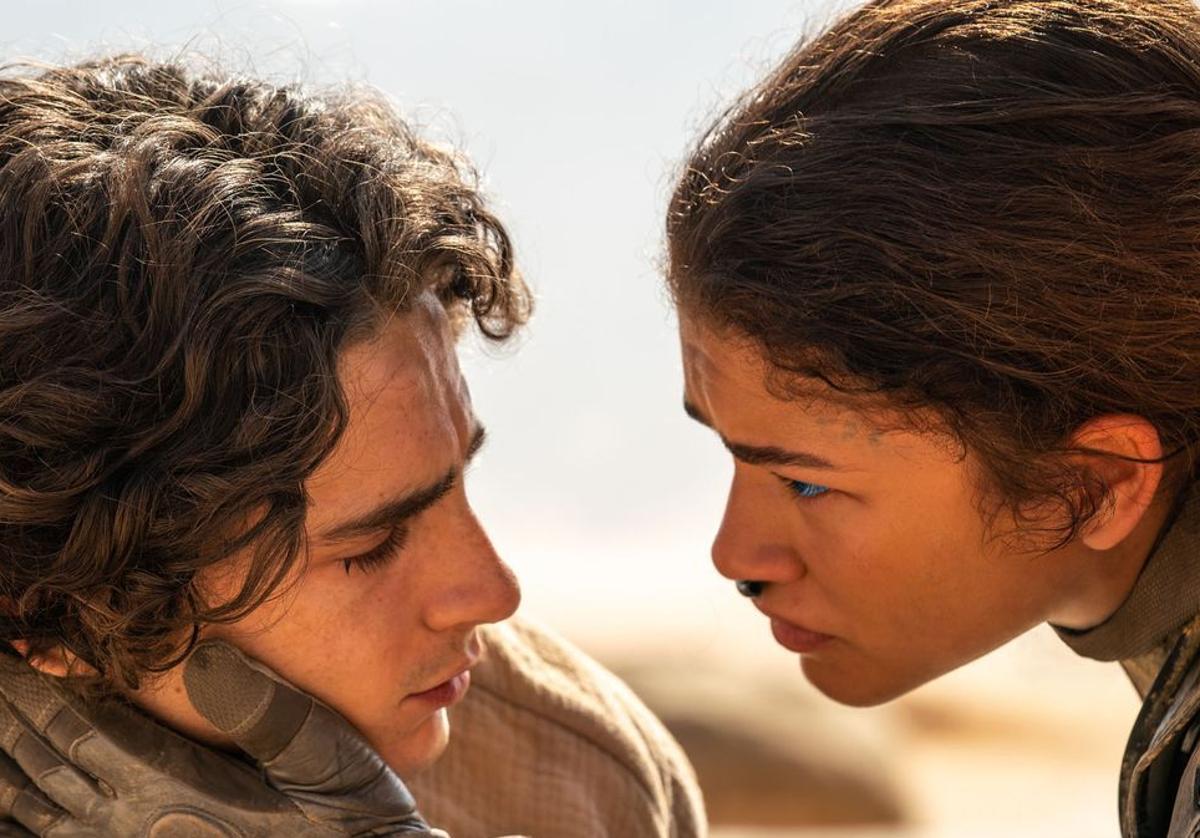 Chalamet y Zendaya, en una escena de 'Dune'.