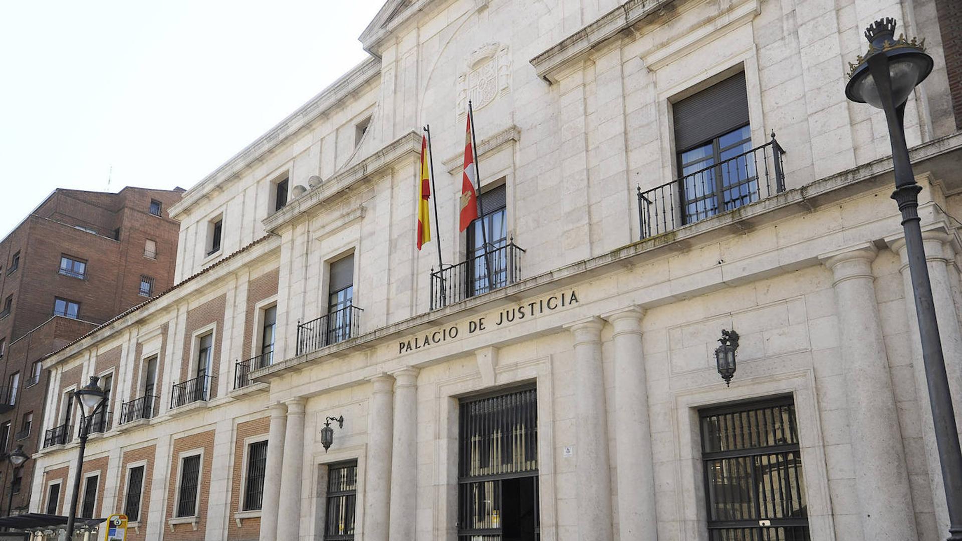 Absuelto el dentista acusado de agredir sexualmente a una paciente en  Valladolid | El Norte de Castilla