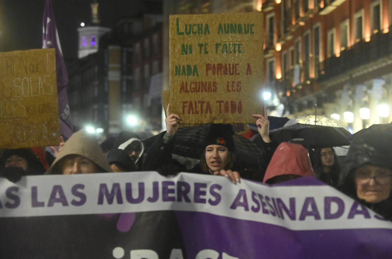 Las imágenes de la marcha feminista en Valladolid