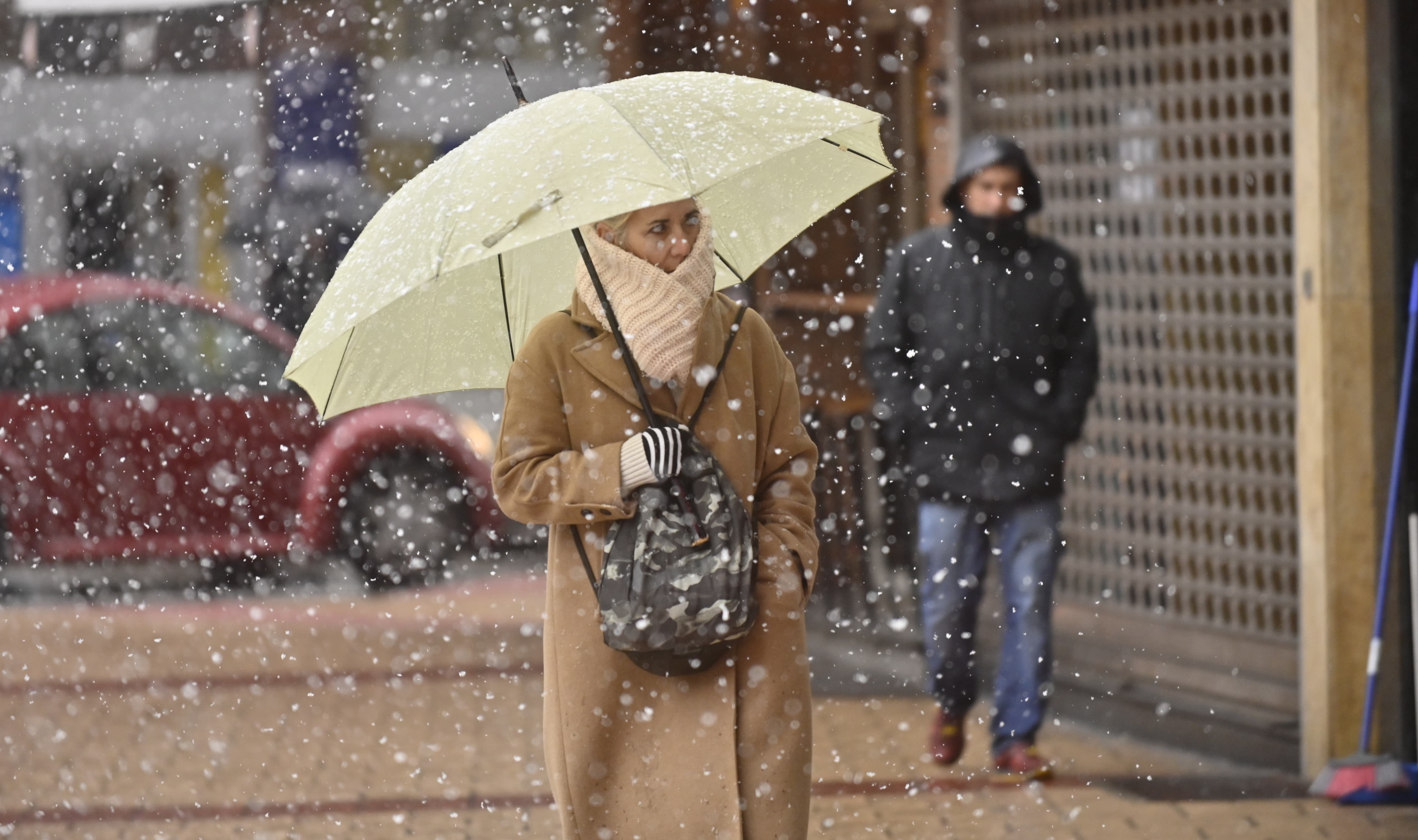 Las imágenes de Valladolid teñida de blanco por la nieve