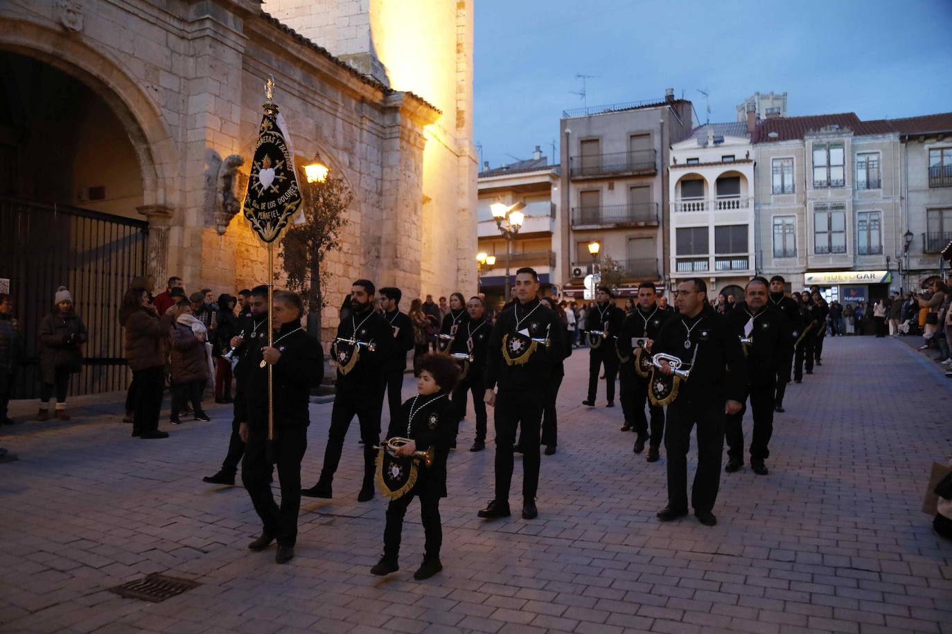 Pasacalles de bandas de Semana Santa en Peñafiel