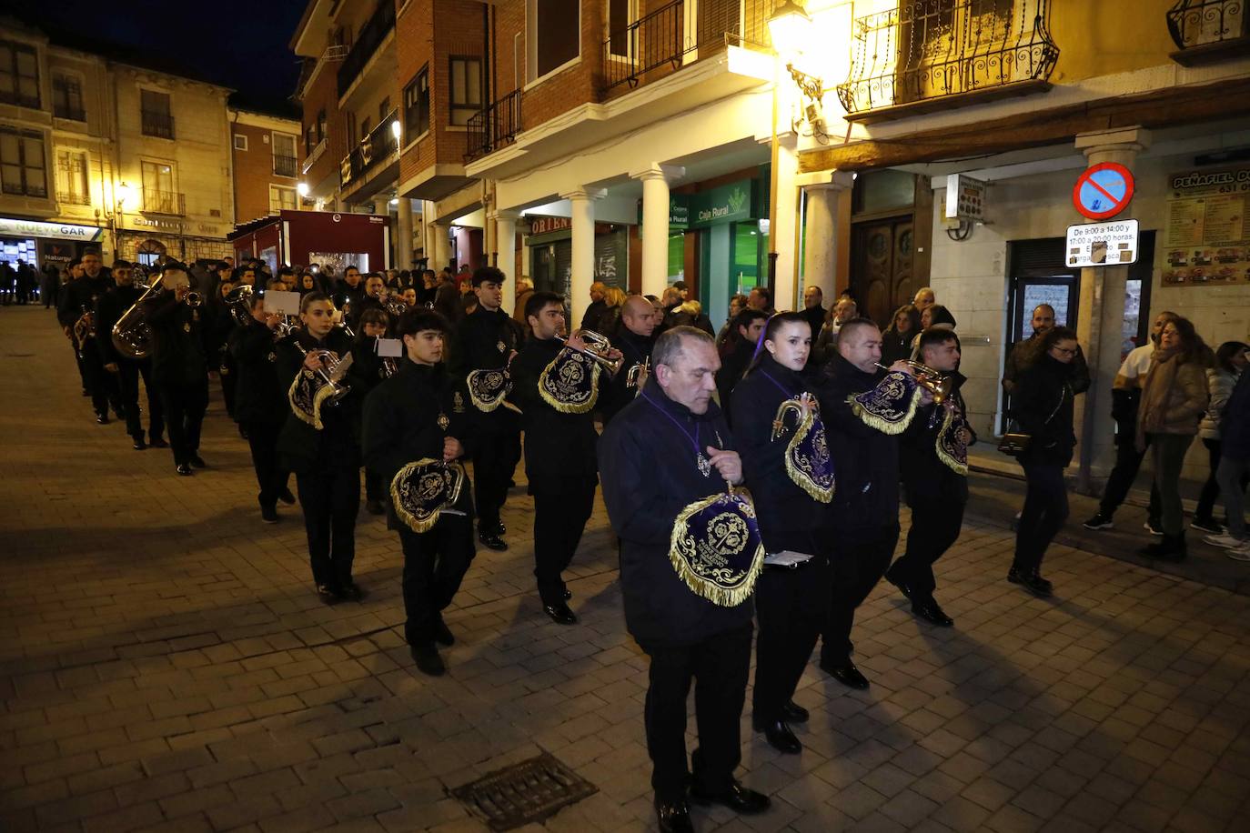 Pasacalles de bandas de Semana Santa en Peñafiel