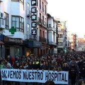 Multitudinaria manifestación en defensa del Hospital Comarcal de Medina del Campo