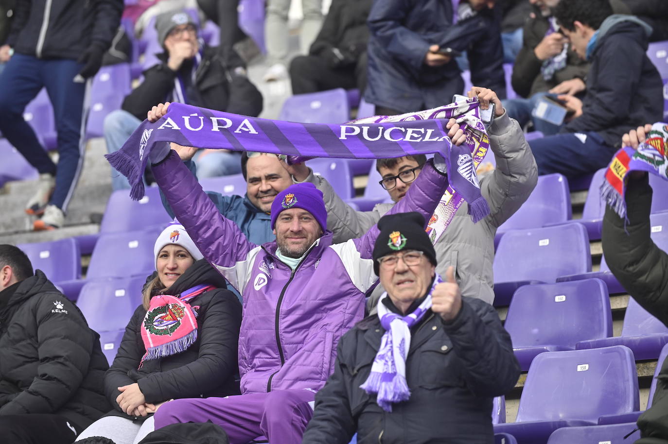 Búscate en la grada del Estadio José Zorrilla (1 de 4)