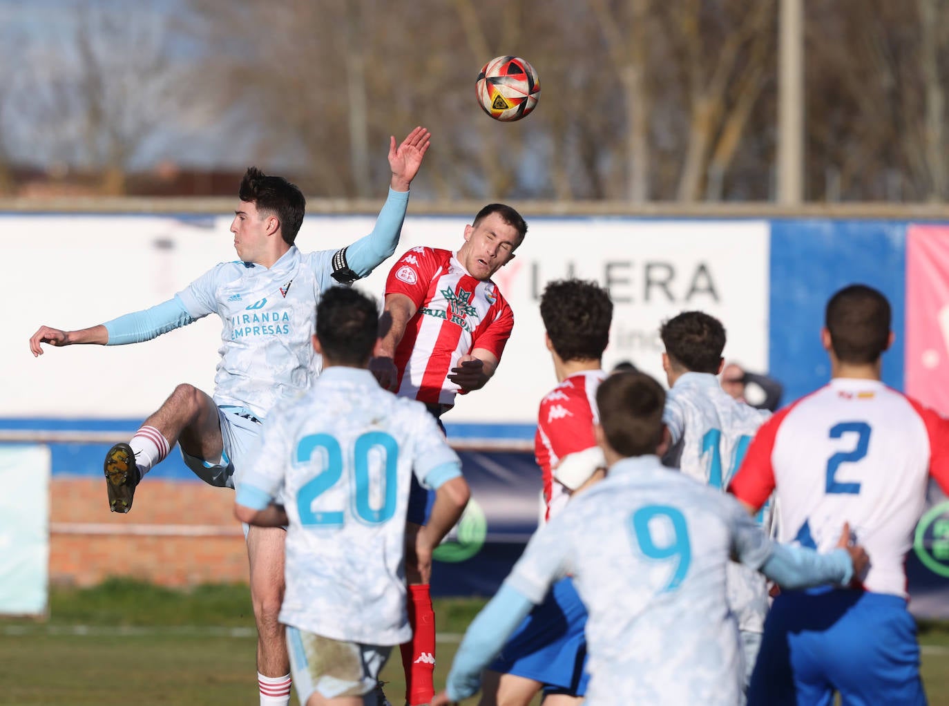 Las imágenes del partido entre el Atlético Tordesillas y el Mirandés