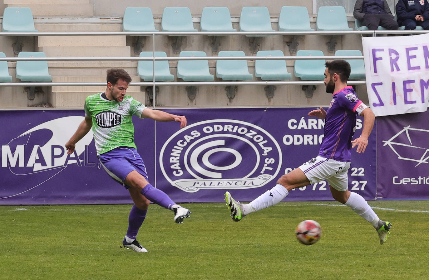 Empate sin goles en el derbi Palencia CF-Becerril