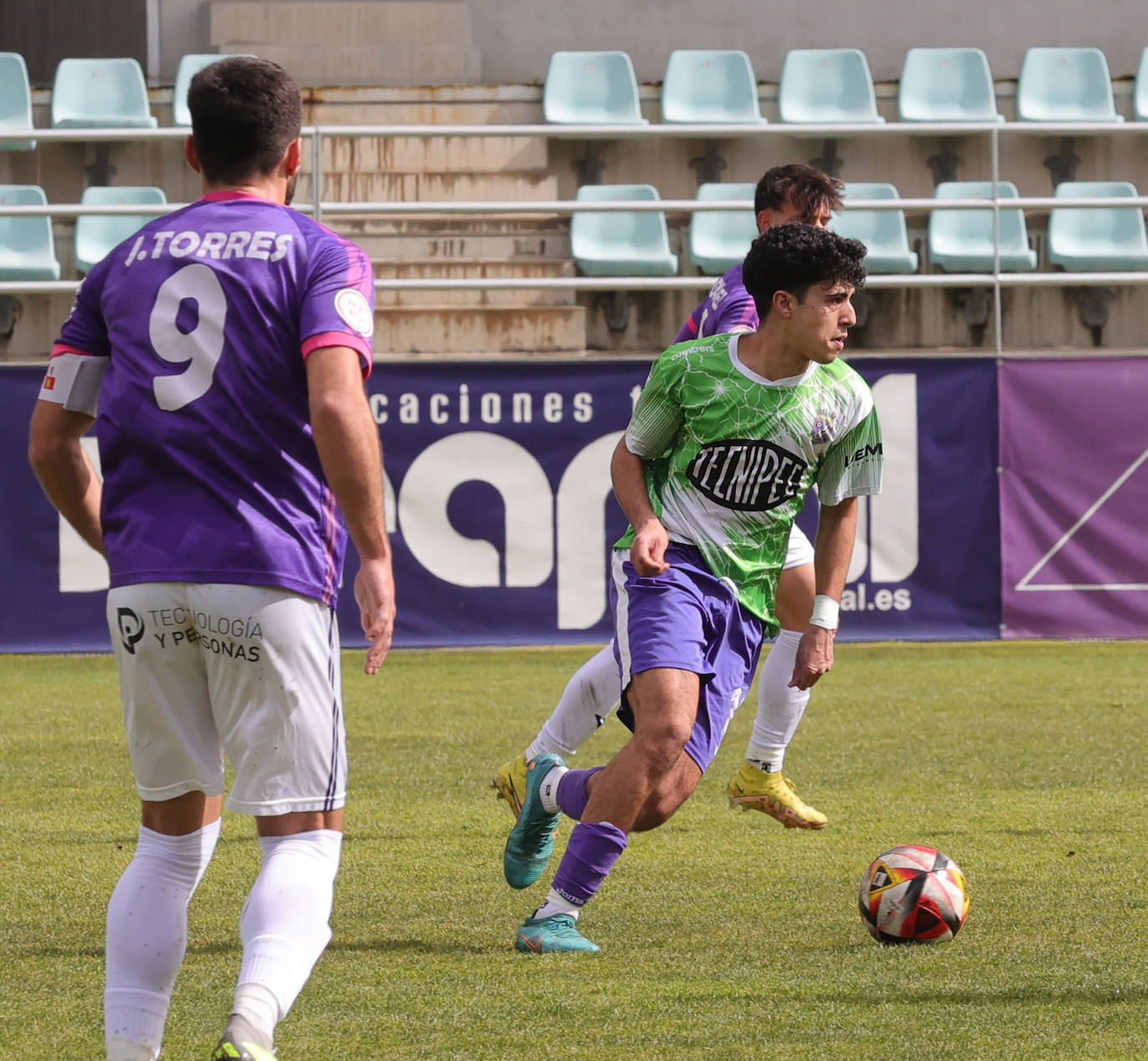 Empate sin goles en el derbi Palencia CF-Becerril