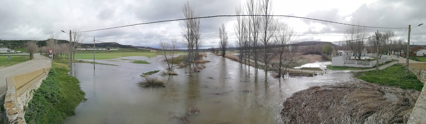 El río Esgueva a su paso por Olmos de Esgueva