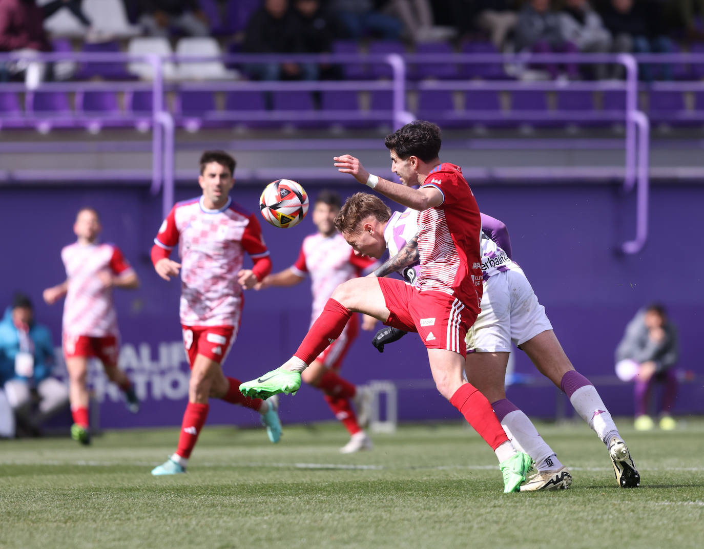 Las imágenes del partido del Promesas frente al SD Compostela