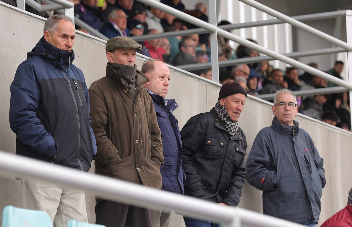 Búscate en las gradas en el derbi Palencia CF-Becerril