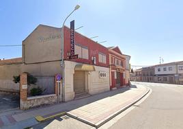 Exterior de la discoteca Mario's, en la travesía de Quintanilla de Onésimo, donde se produjo la pelea.
