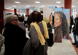 Exposición en la facultad de Filosofía y Letras sobre Teresa Rodríguez