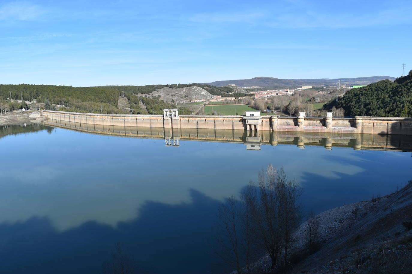 El embalse de Aguilar está al 56% de su capacidad