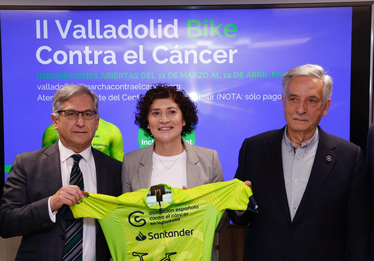 Presentación de la Valladolid Bike Contra el Cáncer, este martes.