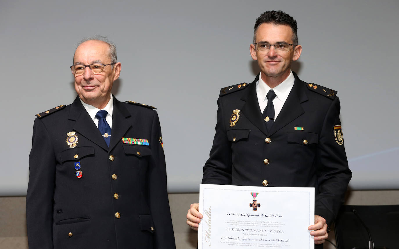 Acto institucional del bicentenario de la Policía Nacional en Segovia