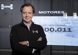 El director de la factoría de Horse Motores, en Valladolid, Alberto de los Ojos, en el edificio de la dirección en Valladolid.