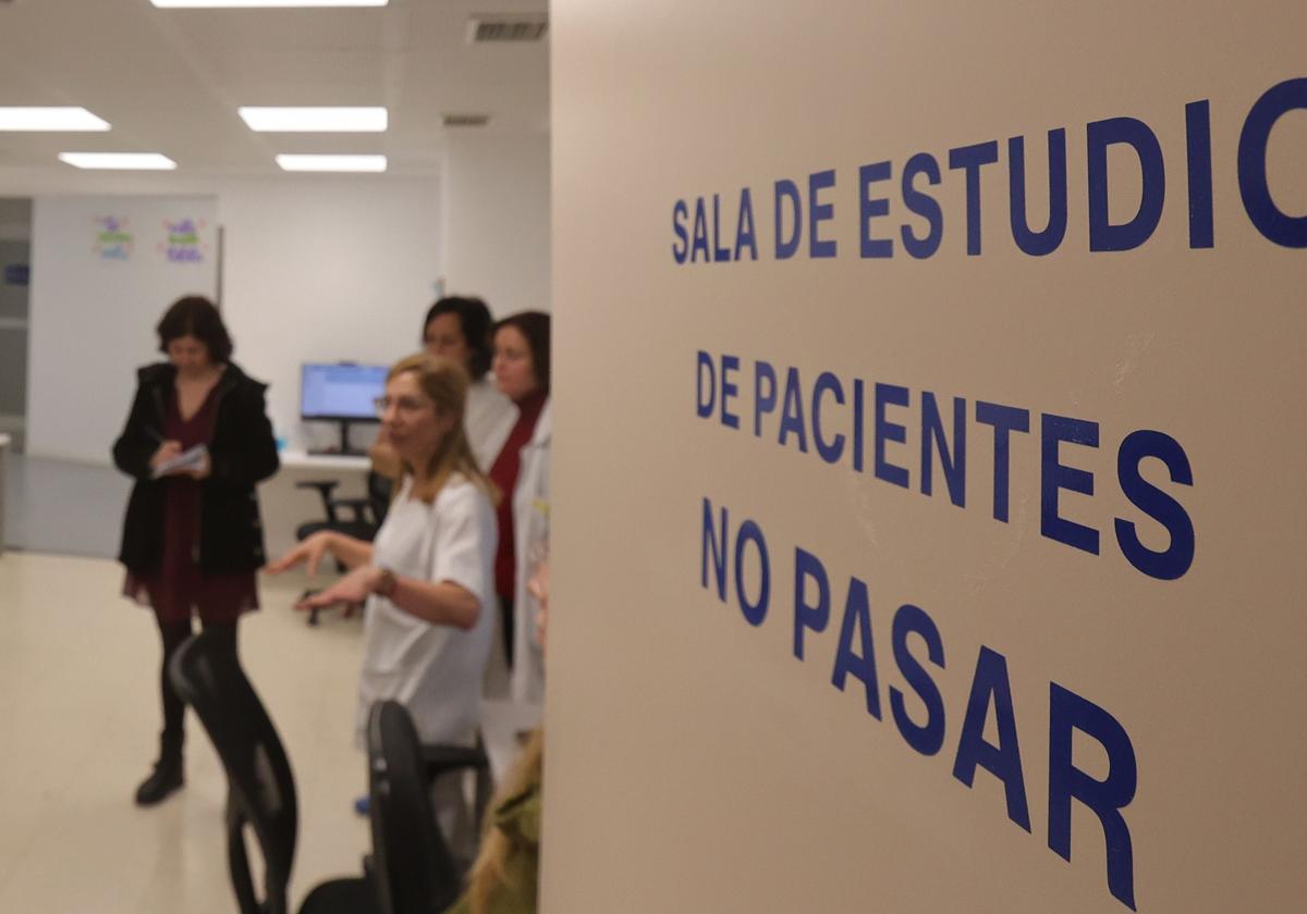 Nueva zona de Urgencias para que los profesionales sanitarios puedan estudiar cada caso.