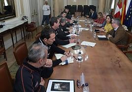 Reunión de la Junta Local de Seguridad Ciudadana, esta mañana en la Subdelegación del Gobierno.